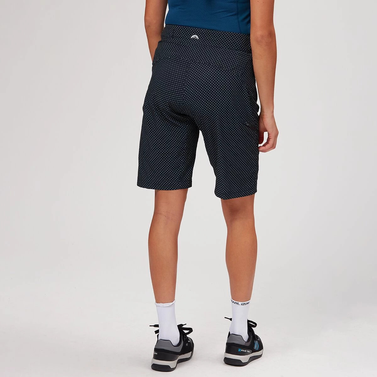 Discount 𧨠ZOIC Women's Mountain Shorts & Pants Navaeh Novelty Short Women's π 8 Discount 𧨠ZOIC Women's Mountain Shorts & Pants Navaeh Novelty Short Women's π - Image 6